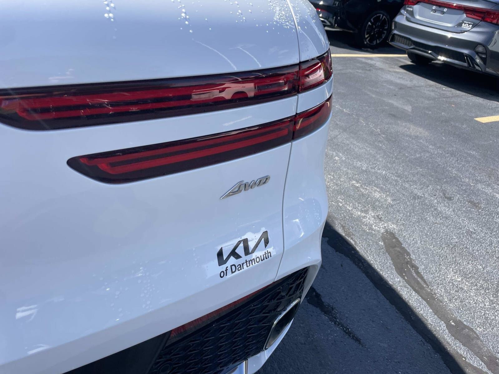 Used 2024 Genesis GV70 2.5T AWD/4WD image 6
