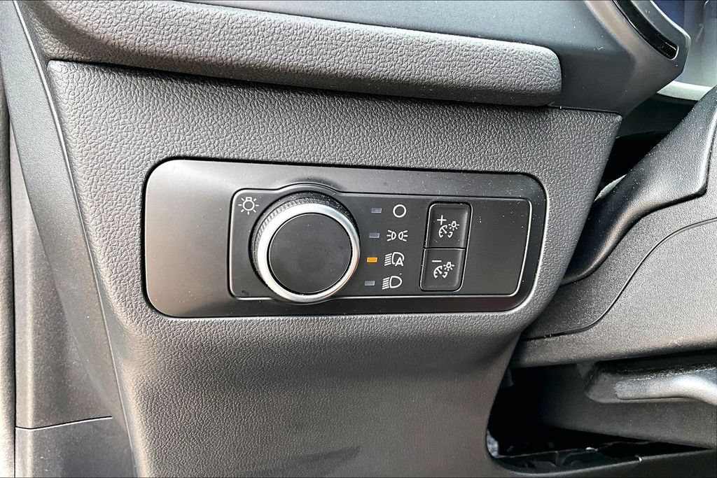 Used 2025 Ford Escape ST-Line AWD/4WD image 32