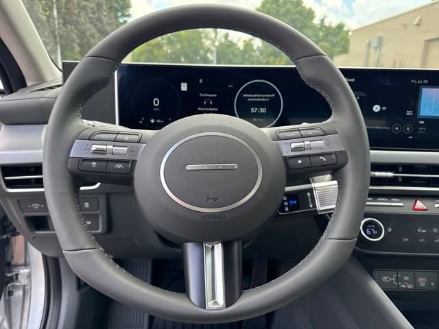 Used 2025 Hyundai Sonata SEL FWD image 20