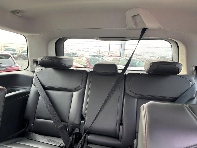 Used 2025 Ford Expedition Active image 12