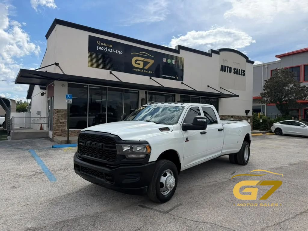 Used 2024 RAM 3500 Tradesman AWD/4WD image 1