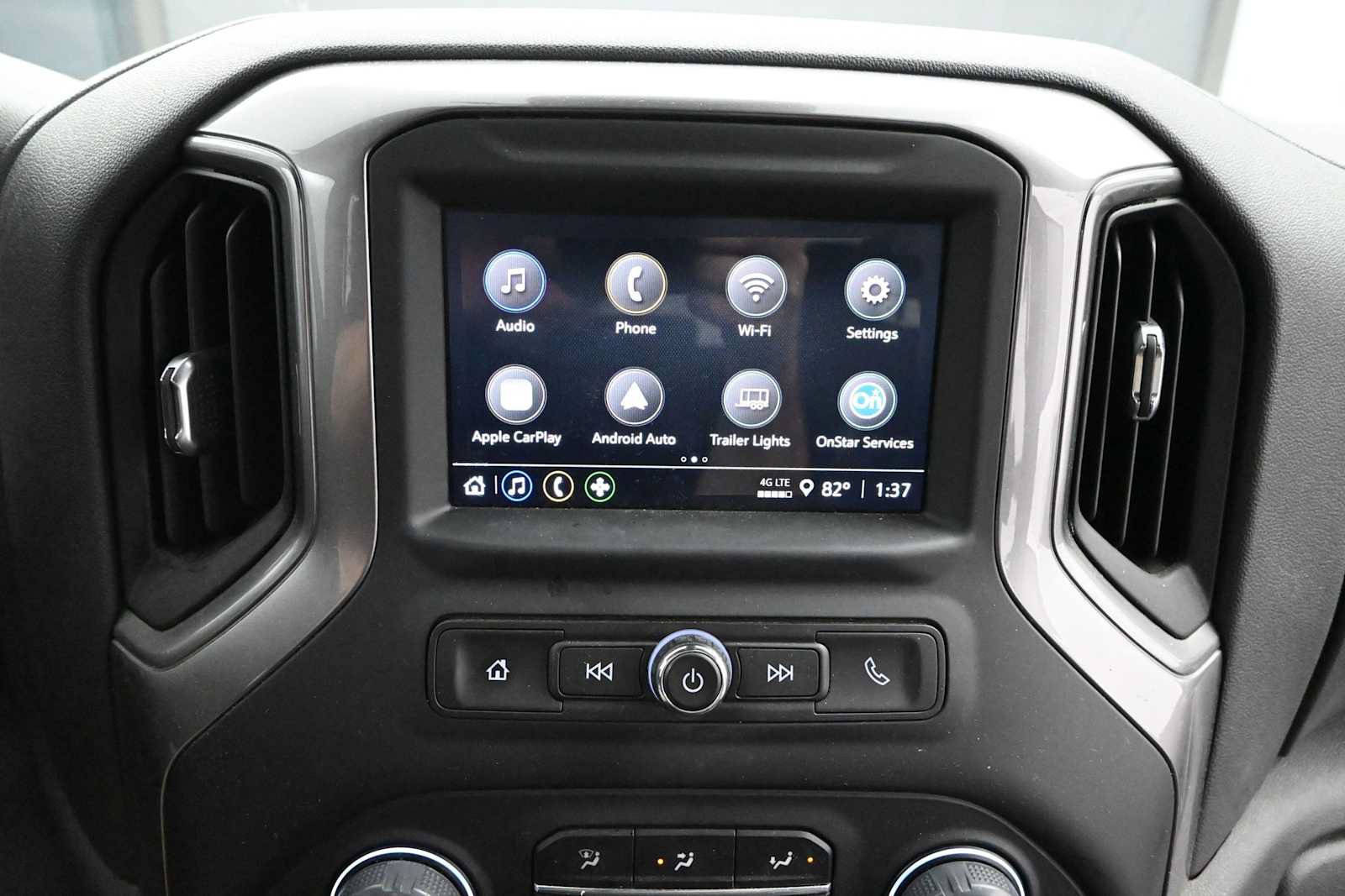 Used 2024 Chevrolet Silverado 1500 Custom w/ LPO, Dark Essentials Package AWD/4WD image 15