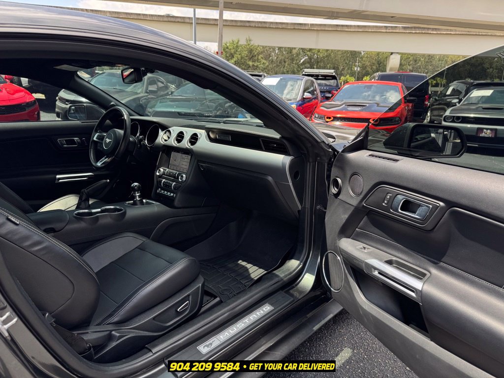 Used 2019 Ford Mustang GT Premium RWD image 29