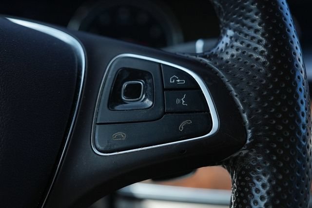Used 2018 Mercedes-Benz E 300 4MATIC image 30