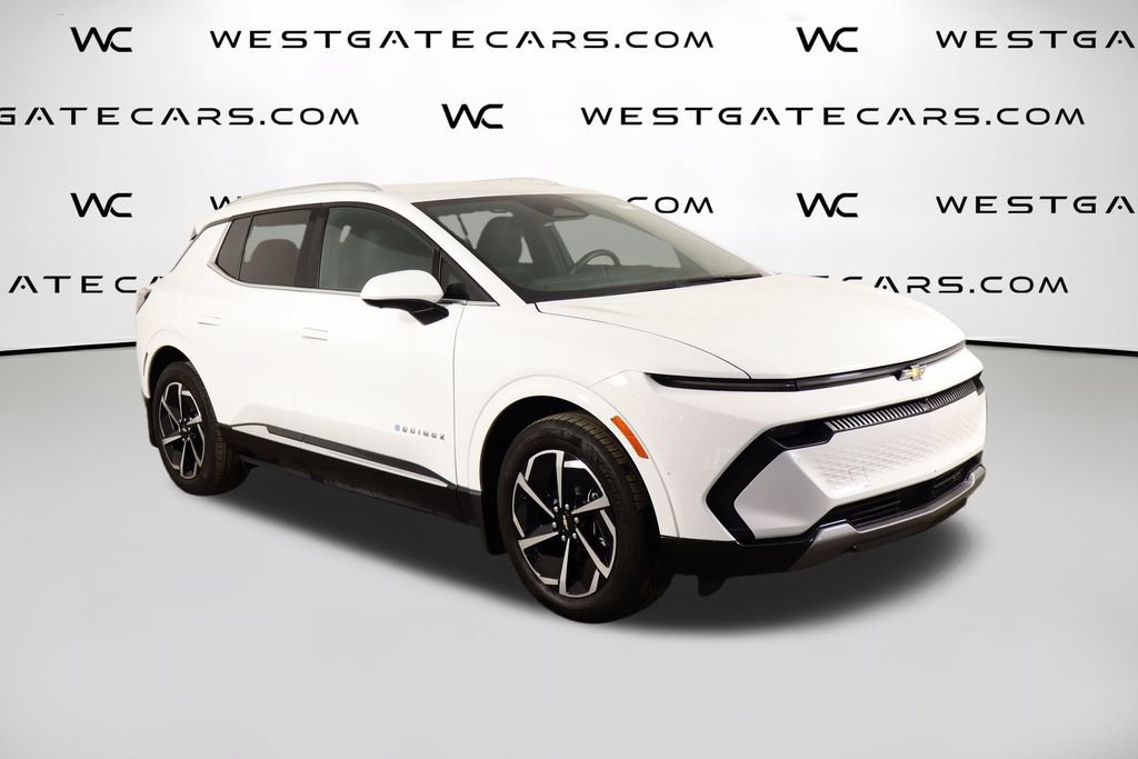 Used 2024 Chevrolet Equinox EV LT w/ LPO, Active Package FWD image 43