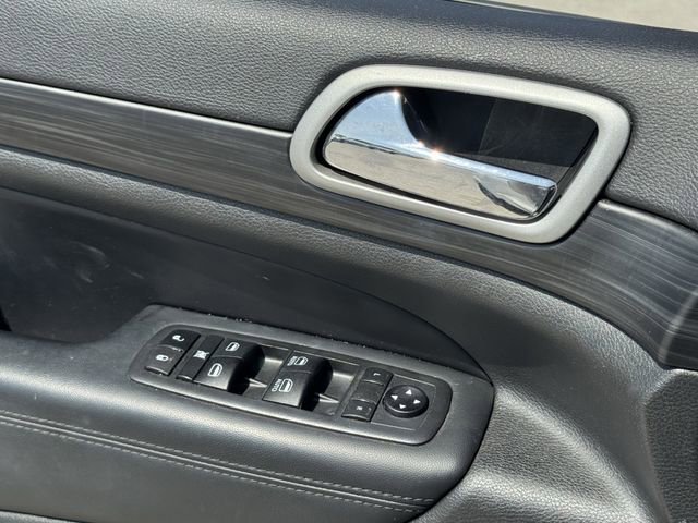 Used 2021 Jeep Grand Cherokee Laredo X RWD image 22