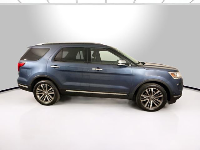 Used 2018 Ford Explorer Platinum AWD/4WD image 7