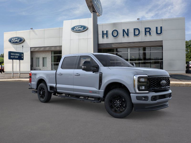 New 2026 Ford F250 Lariat w/ Black Appearance Package image 36