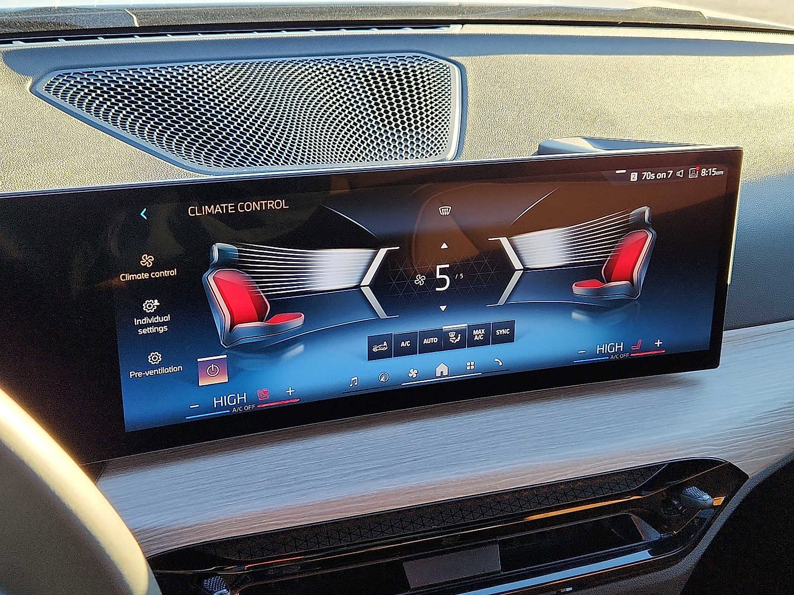 Used 2025 BMW 230i xDrive Coupe w/ Convenience Package image 14