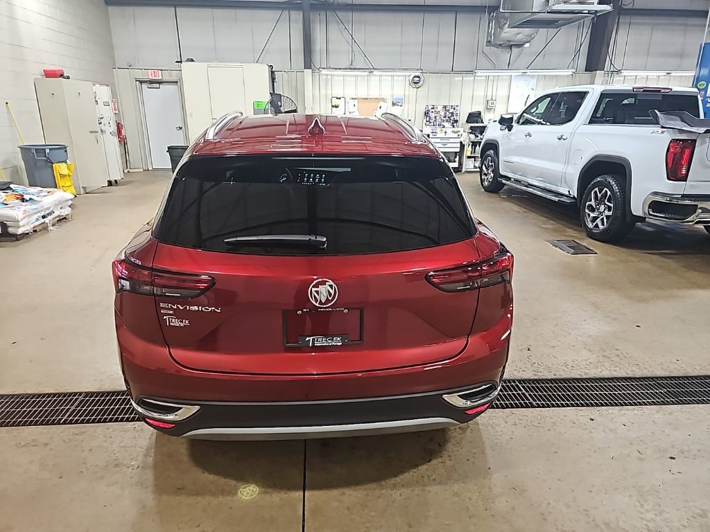 Used 2023 Buick Envision Essence image 6