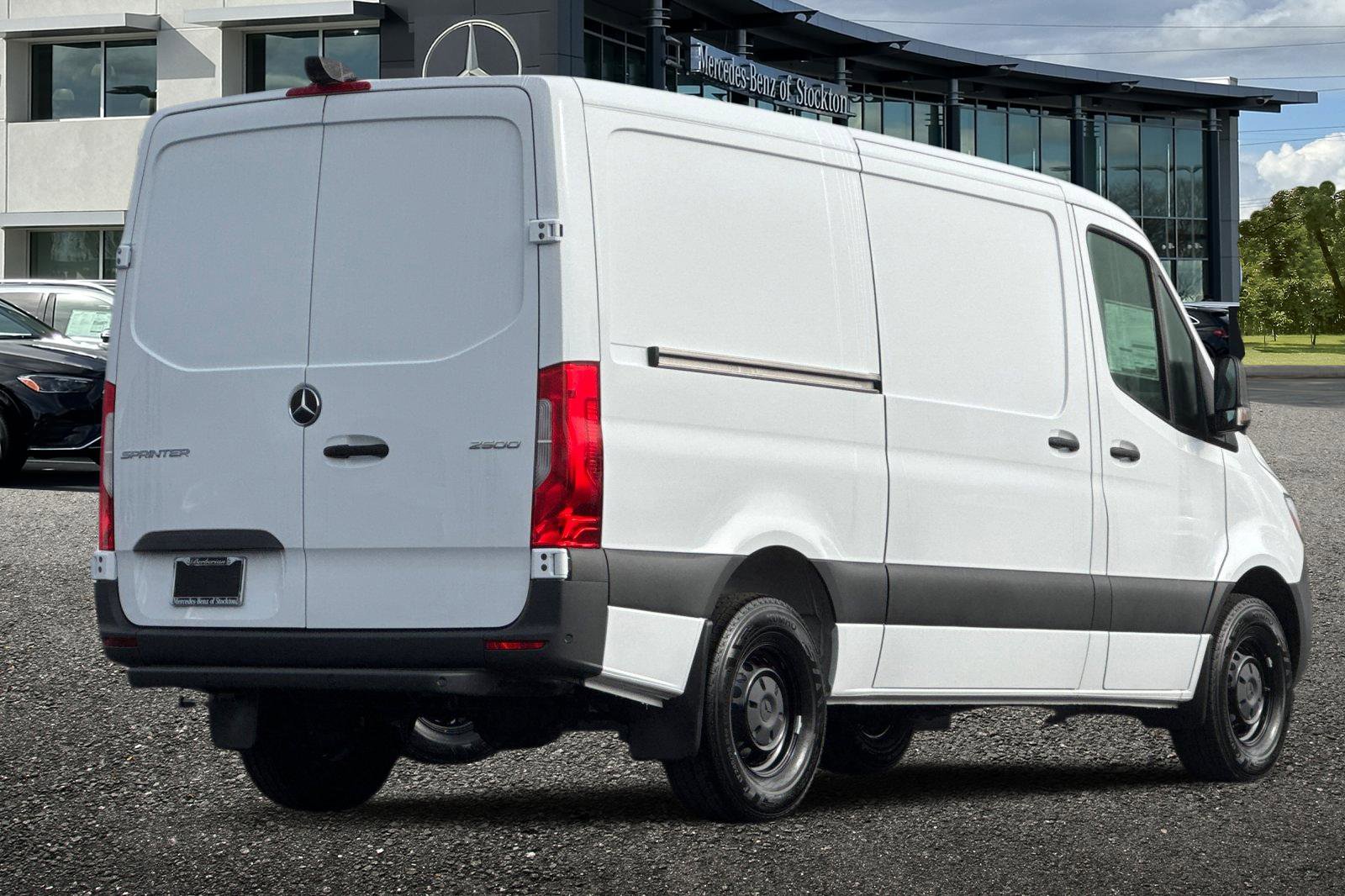 New 2026 Mercedes-Benz Sprinter 2500 image 4