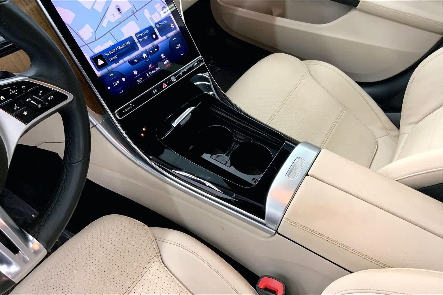 Certified 2023 Mercedes-Benz C 300 Sedan image 27