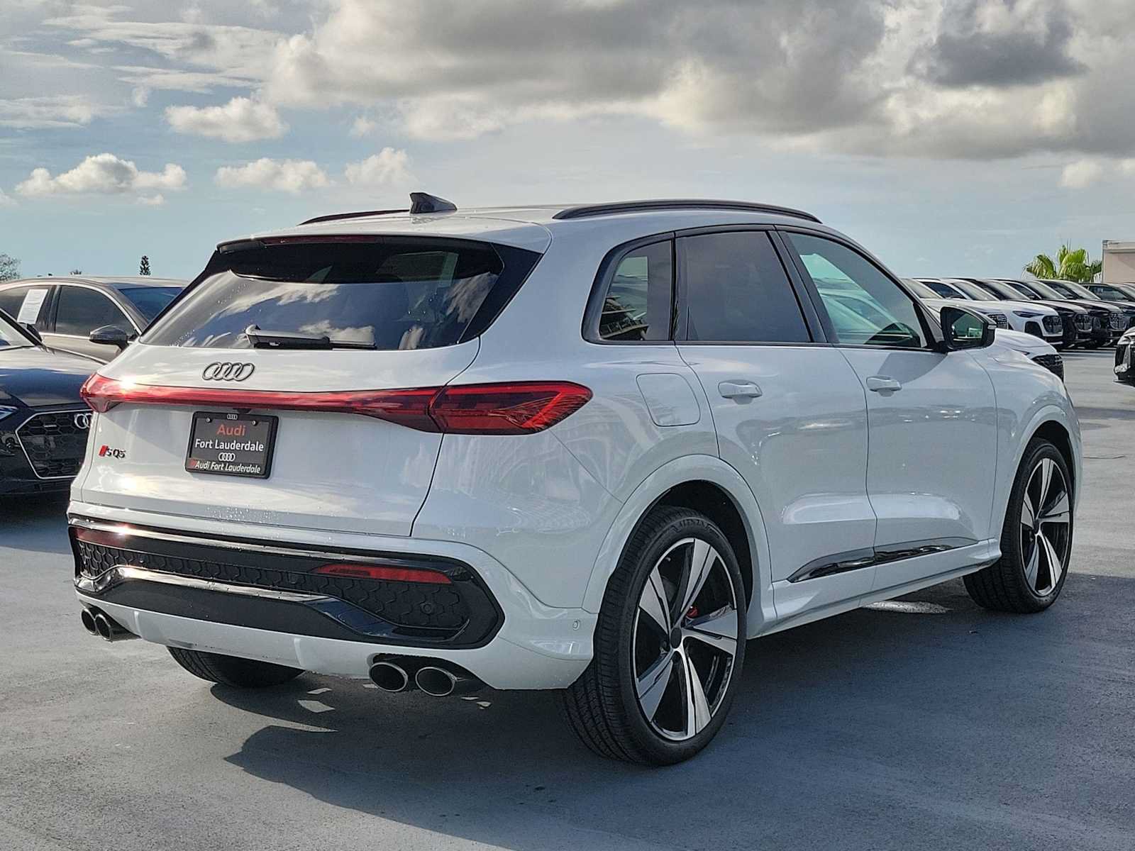 New 2026 Audi SQ5 Premium Plus AWD/4WD image 6
