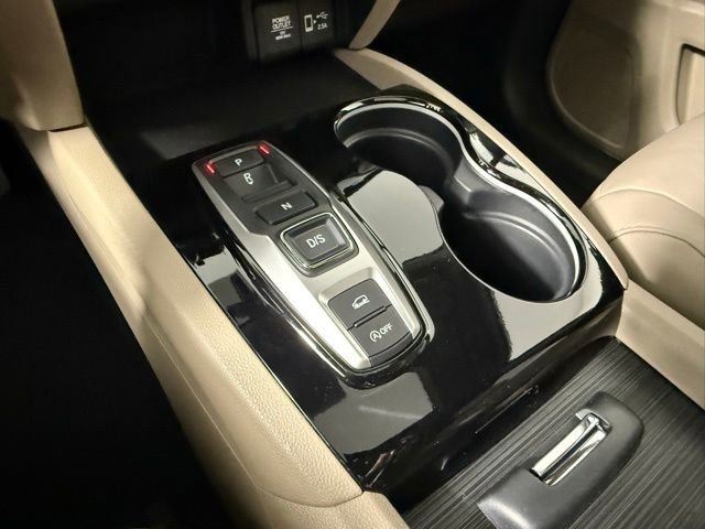 Used 2021 Honda Pilot Touring image 24