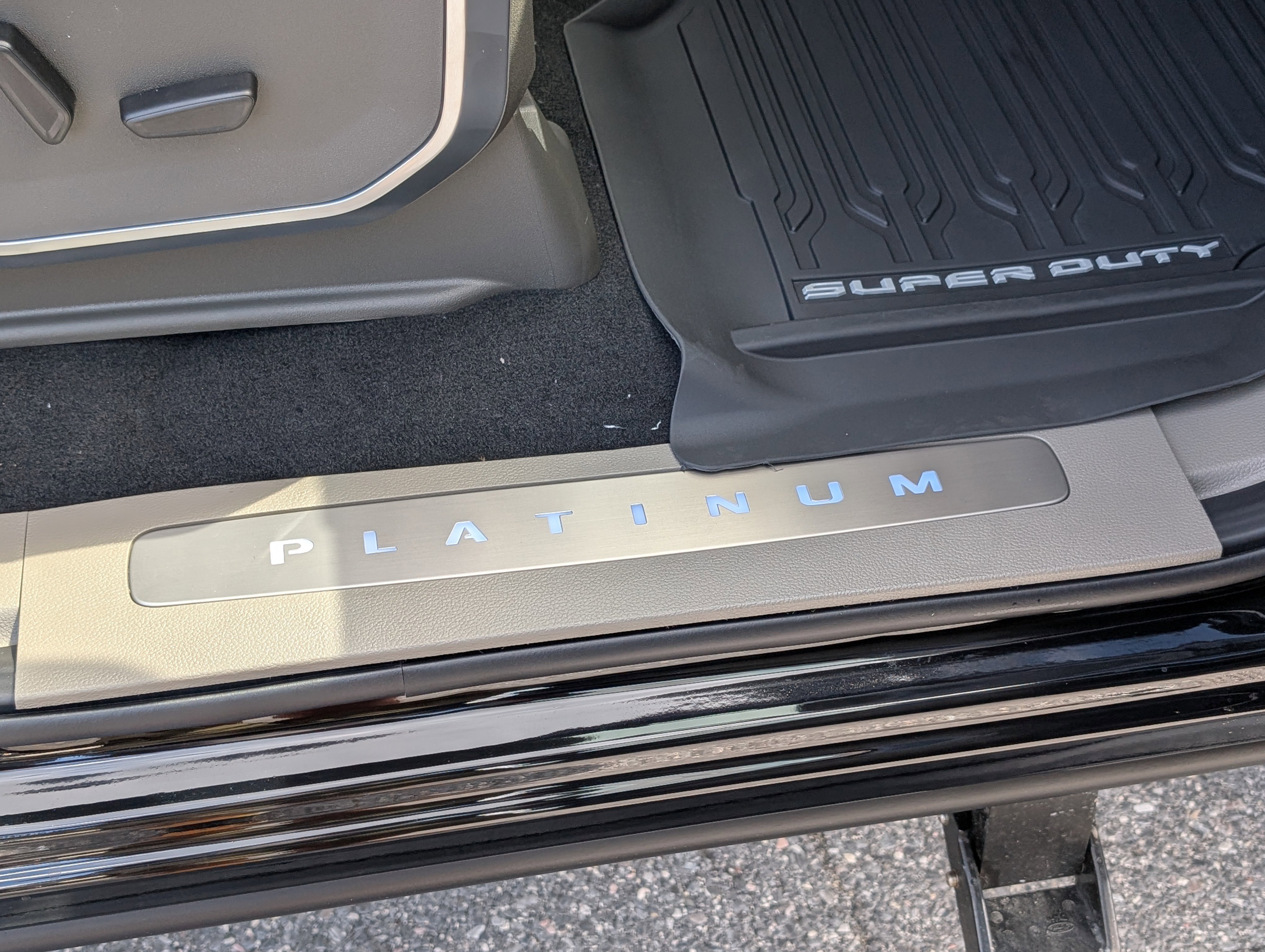 New 2026 Ford F350 Platinum w/ Platinum Plus Package image 7
