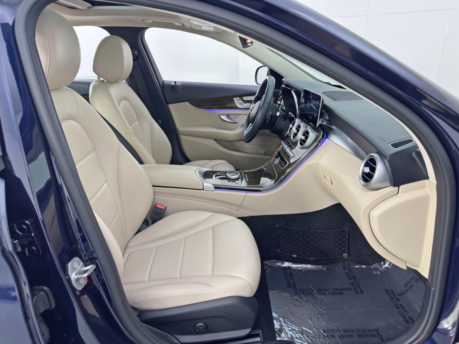 Used 2021 Mercedes-Benz C 300 Sedan w/ Premium Package image 15