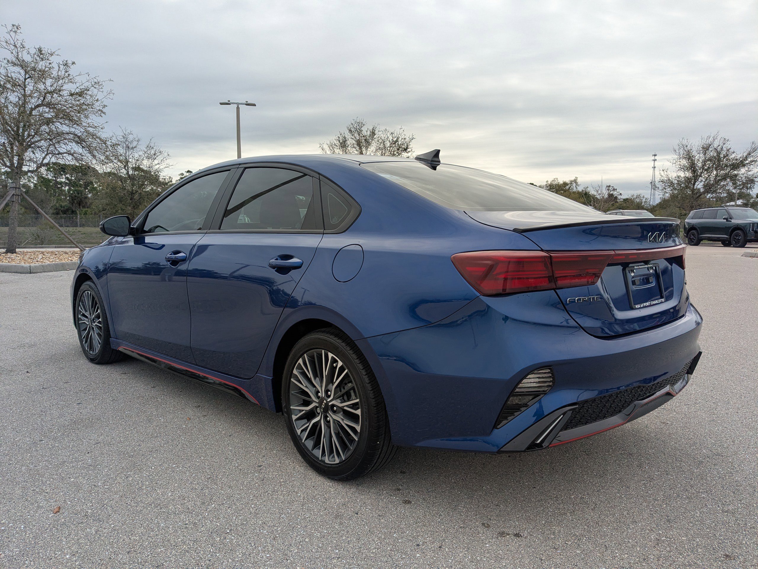 Used 2024 Kia Forte GT-Line w/ GT-Line Premium Package image 7