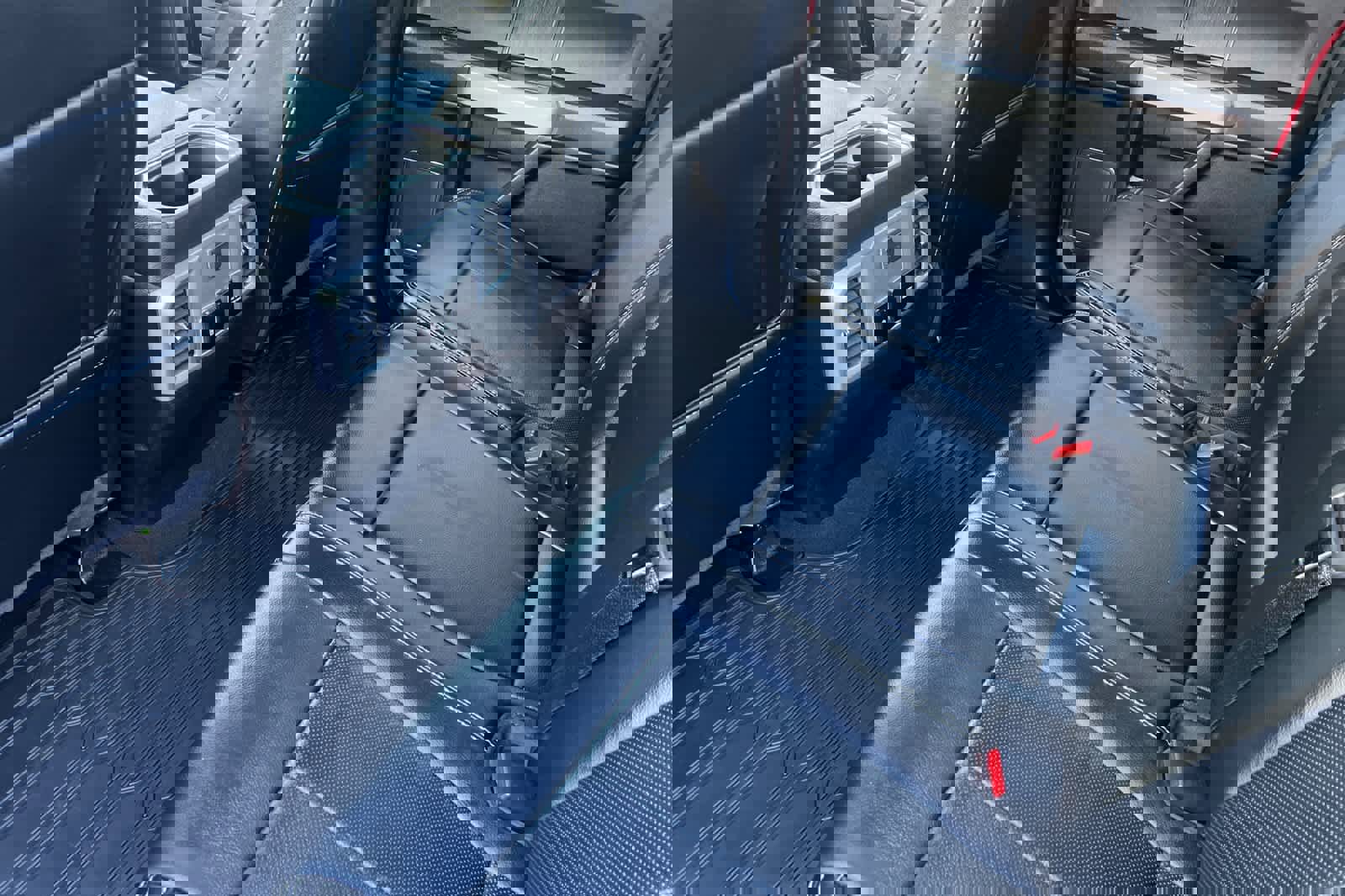 Used 2020 Ford F250 Lariat w/ Lariat Ultimate Package image 4