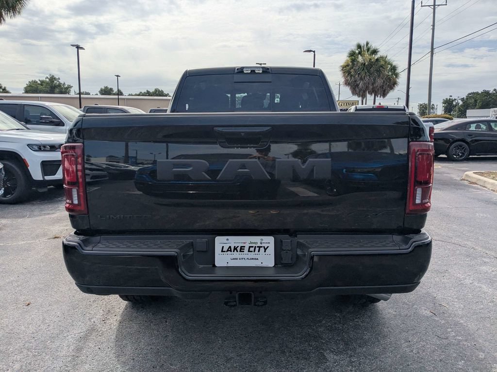 New 2026 RAM 2500 Limited AWD/4WD image 4