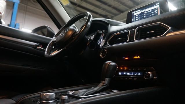 Used 2019 MAZDA CX-5 Touring image 53