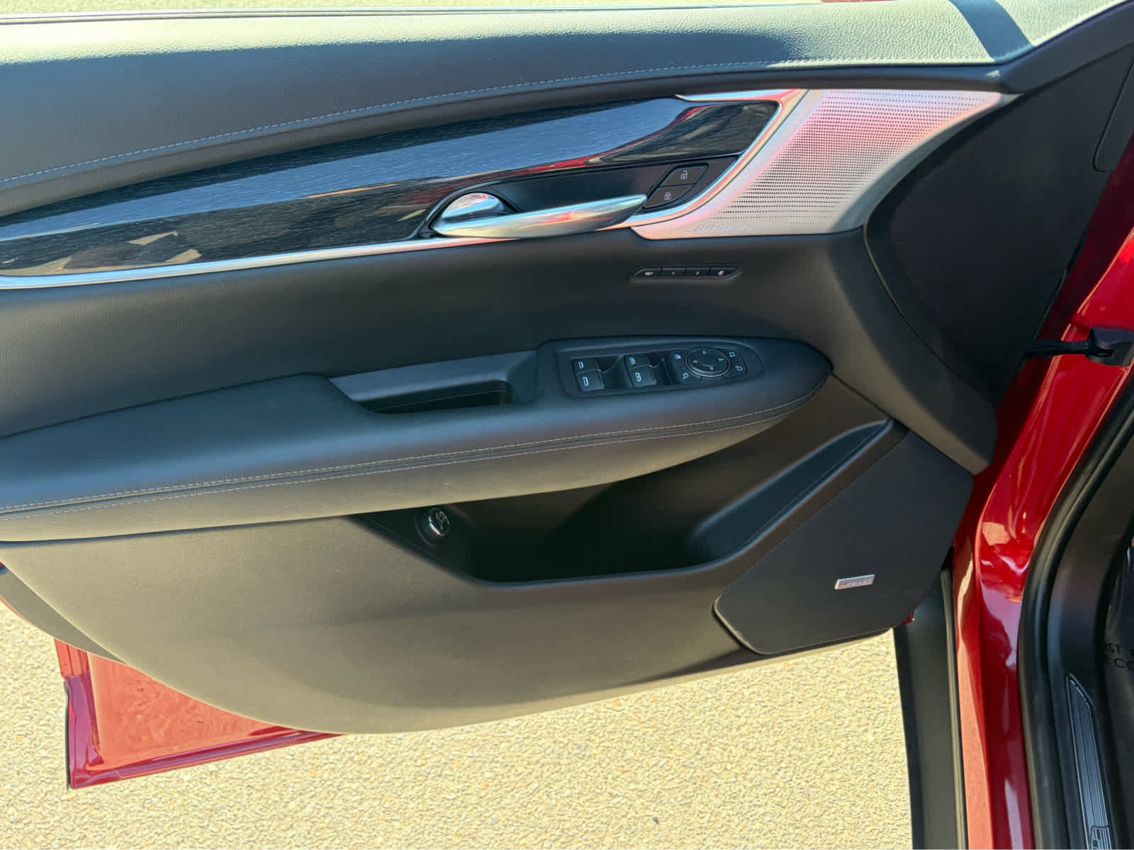 Used 2022 Cadillac XT5 Premium Luxury w/ Technology Package image 10