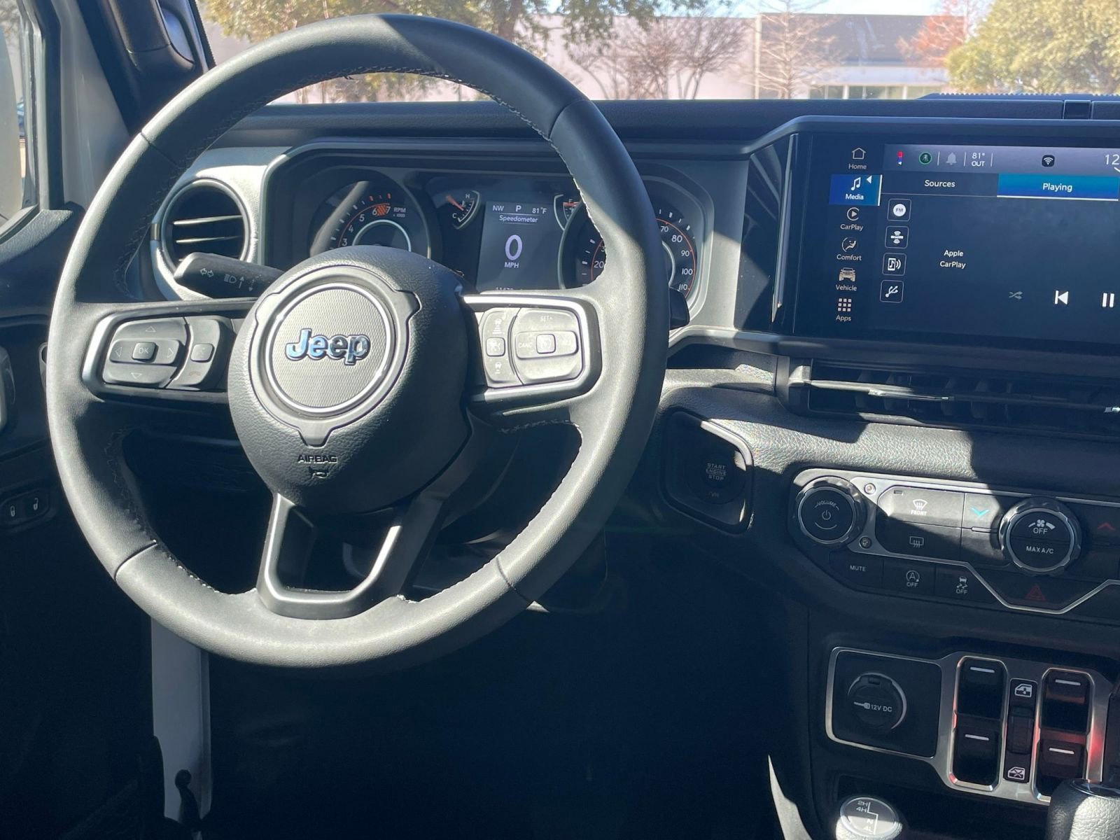 Used 2025 Jeep Wrangler Sport S image 34