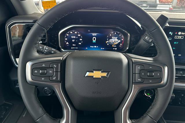New 2026 Chevrolet Silverado 3500 LTZ w/ LTZ Premium Package image 23