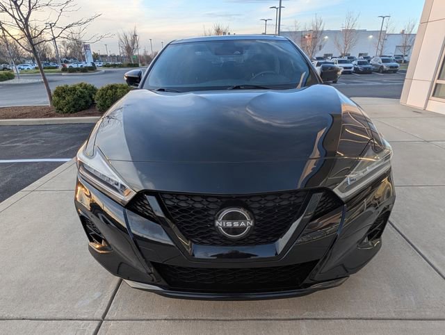 Used 2023 Nissan Maxima SR w/ Sport Mat Group image 6