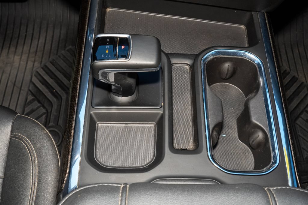 Used 2025 Chevrolet Silverado 1500 RST w/ Convenience Package II AWD/4WD image 21