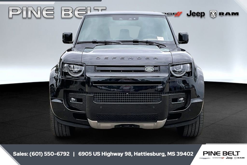 Used 2024 Land Rover Defender 130 X image 3