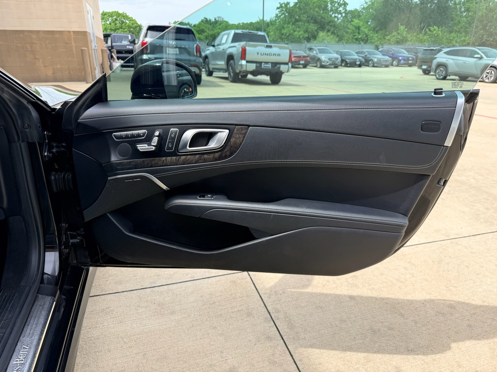 Used 2016 Mercedes-Benz SL 400 image 17