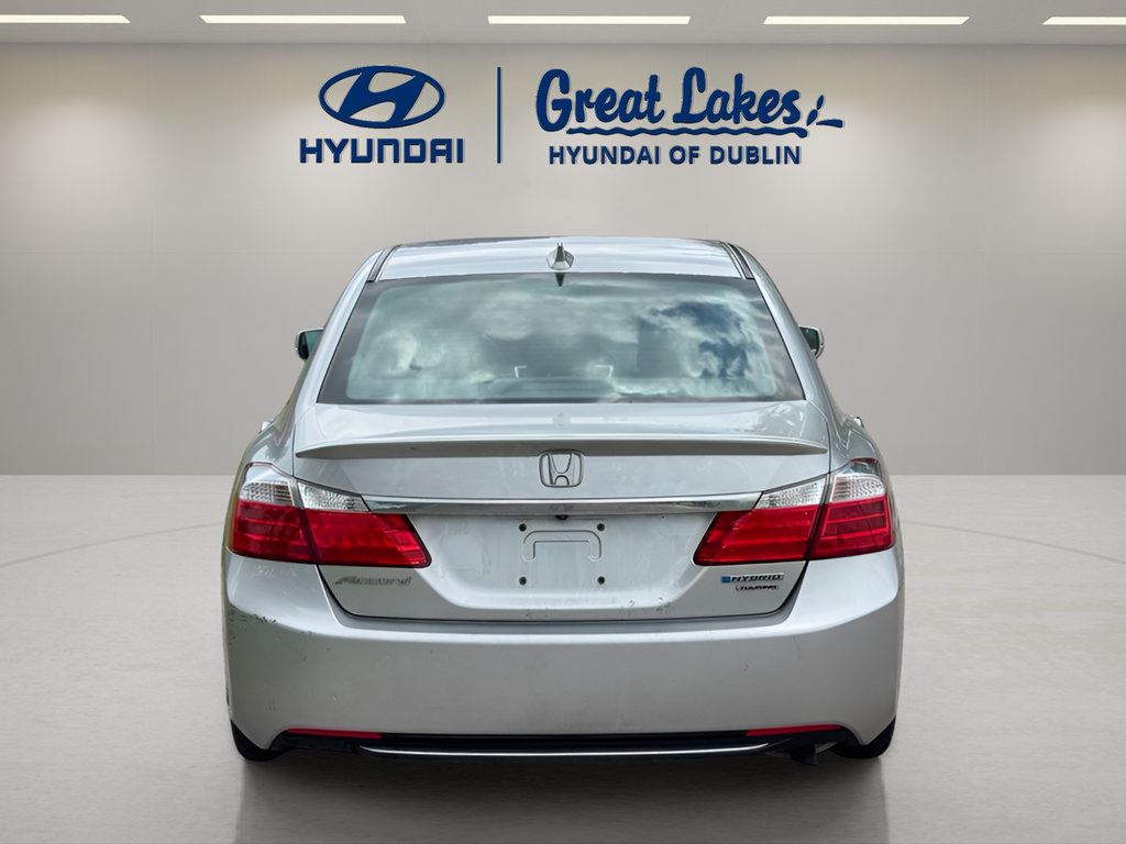 Used 2015 Honda Accord Touring image 4