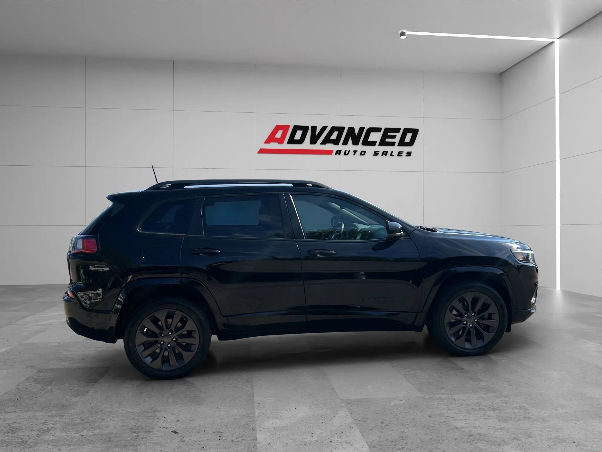 Used 2019 Jeep Cherokee High Altitude image 8