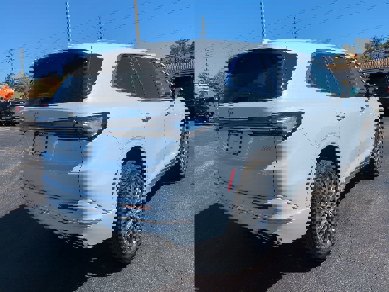 New 2026 Buick Enclave Avenir w/ Super Cruise Package image 4