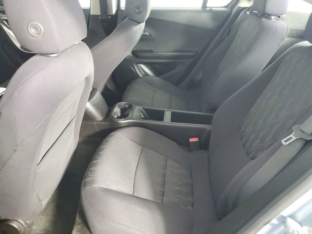 Used 2013 Chevrolet Volt FWD image 13