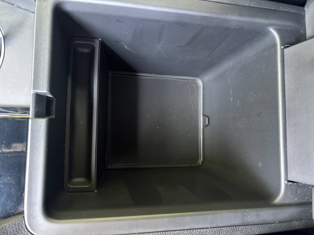 Used 2025 Honda Pilot Black Edition image 27