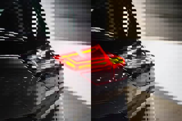 Used 2023 Nissan Rogue S image 9