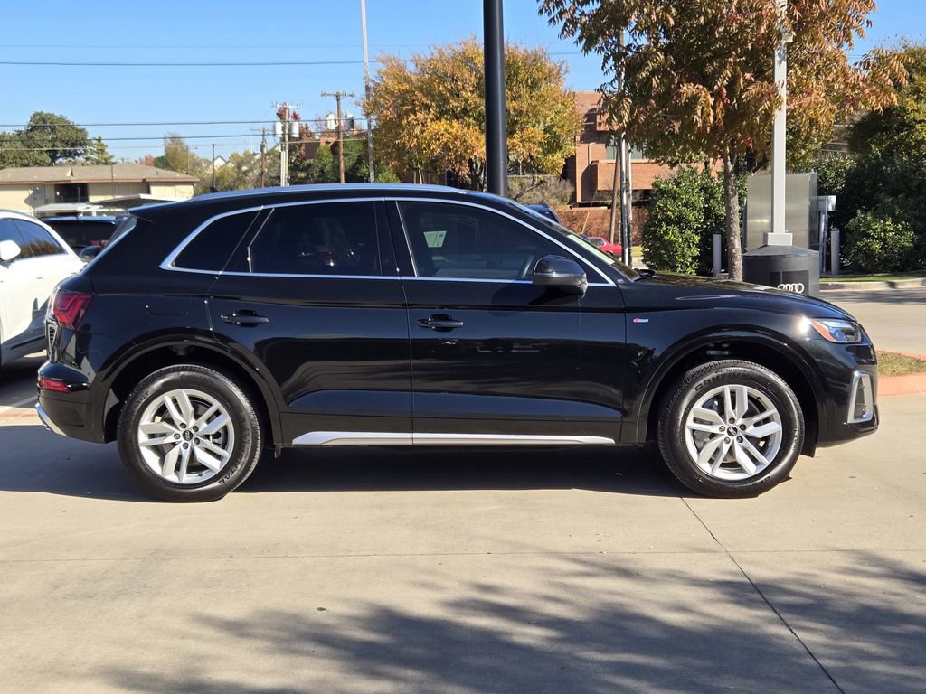 Certified 2023 Audi Q5 2.0T Premium w/ Convenience Package image 5