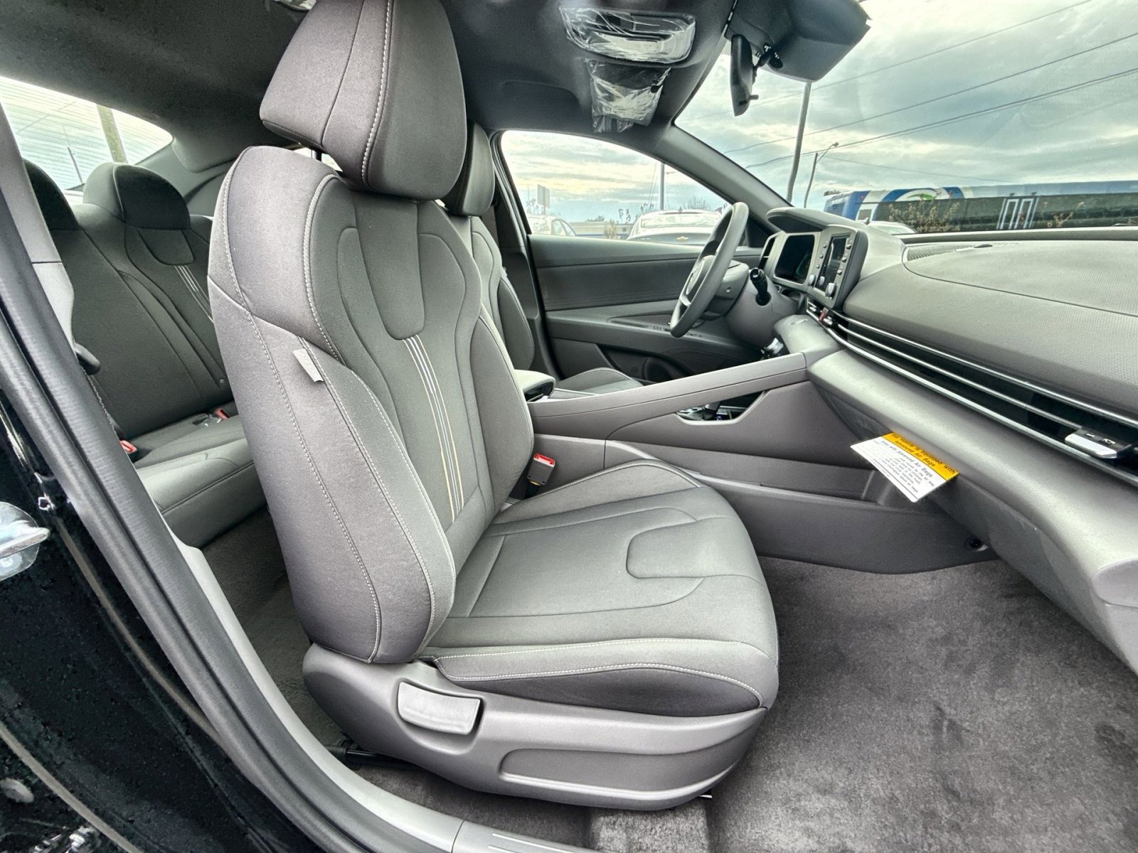 New 2026 Hyundai Elantra Blue image 24