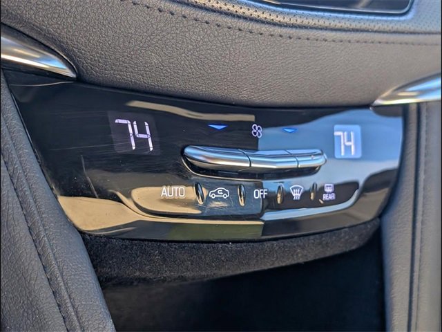 Used 2019 Cadillac XT5 FWD image 14