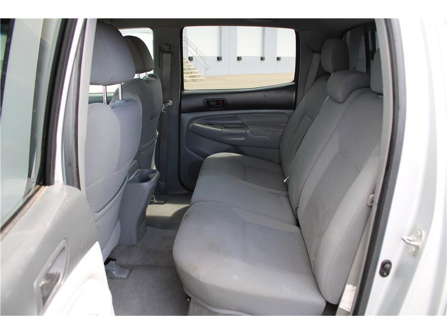 Used 2005 Toyota Tacoma 4x4 Double Cab image 11