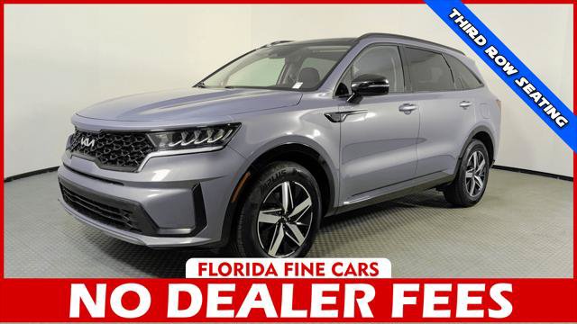 Used 2023 Kia Sorento S w/ Panoramic Sunroof Package FWD image 1