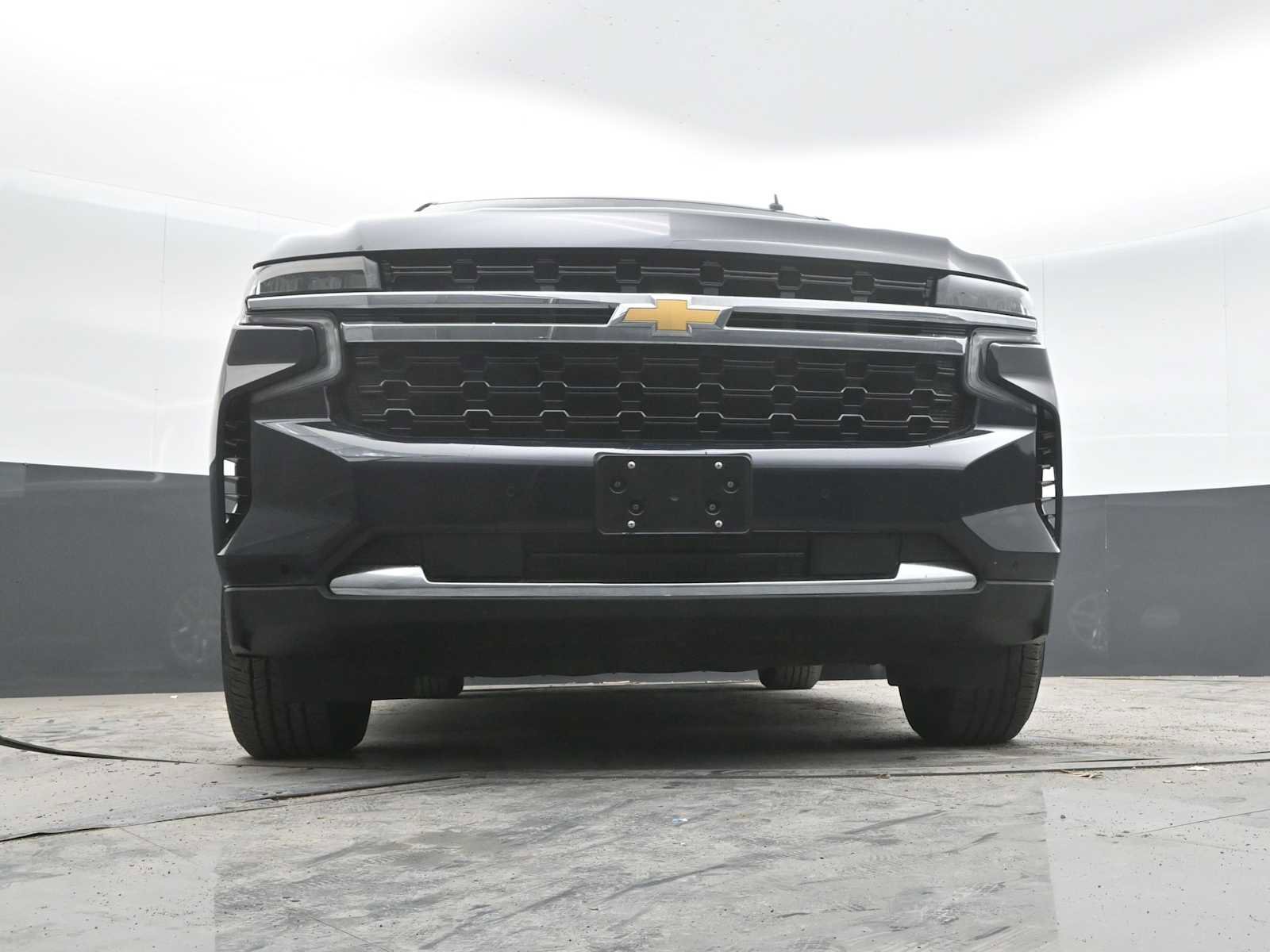 Used 2022 Chevrolet Suburban LS AWD/4WD image 43
