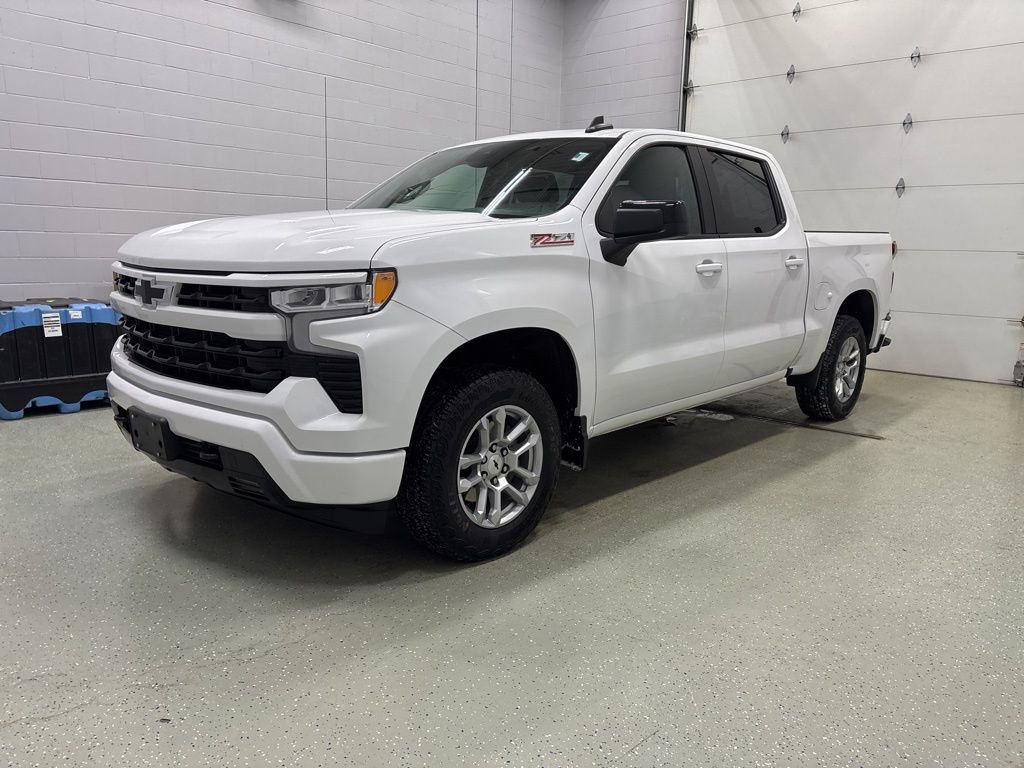 Used 2023 Chevrolet Silverado 1500 RST image 7