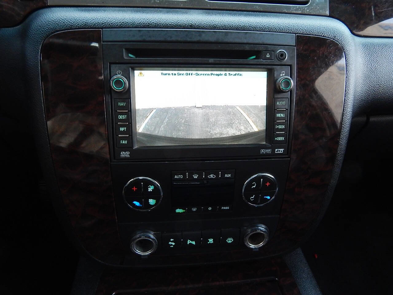 Used 2007 GMC Yukon XL Denali AWD/4WD image 18