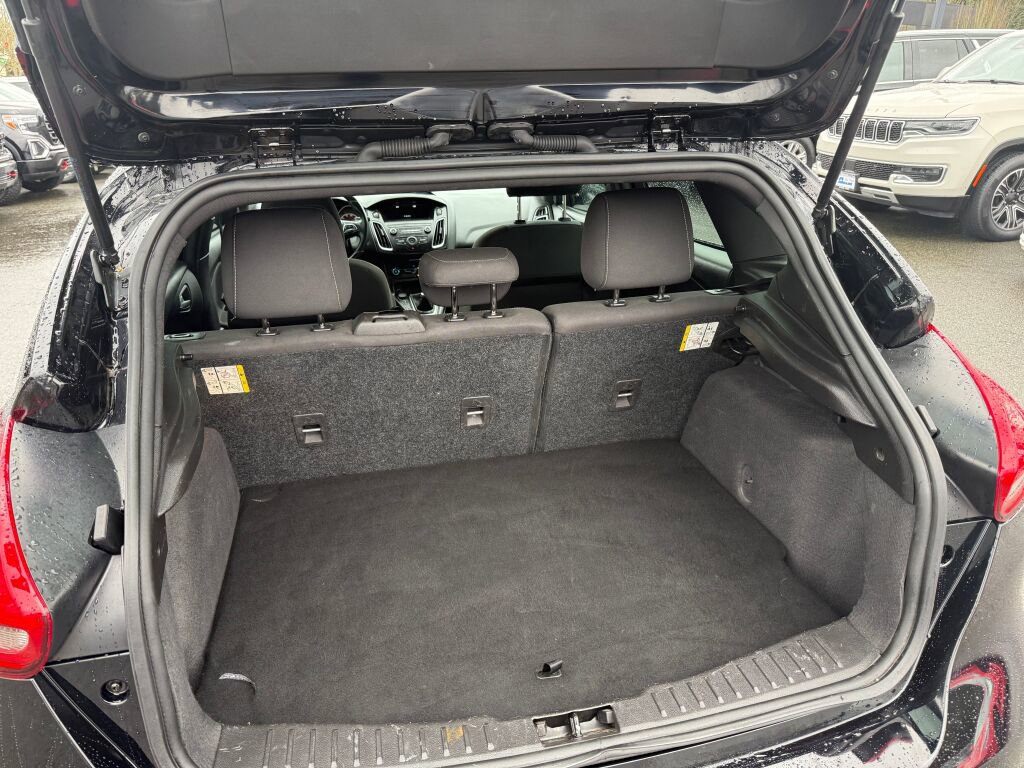 Used 2018 Ford Focus ST image 13