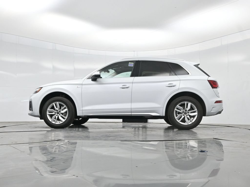 Used 2023 Audi Q5 2.0T Premium w/ Convenience Package AWD/4WD image 57