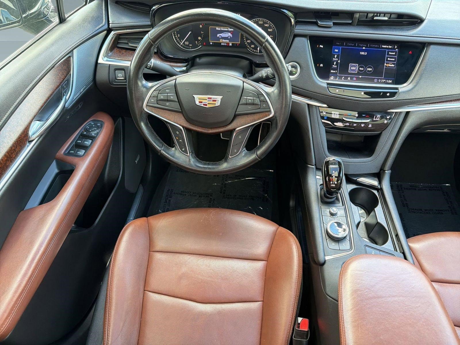 Used 2020 Cadillac XT5 Premium Luxury AWD/4WD image 28