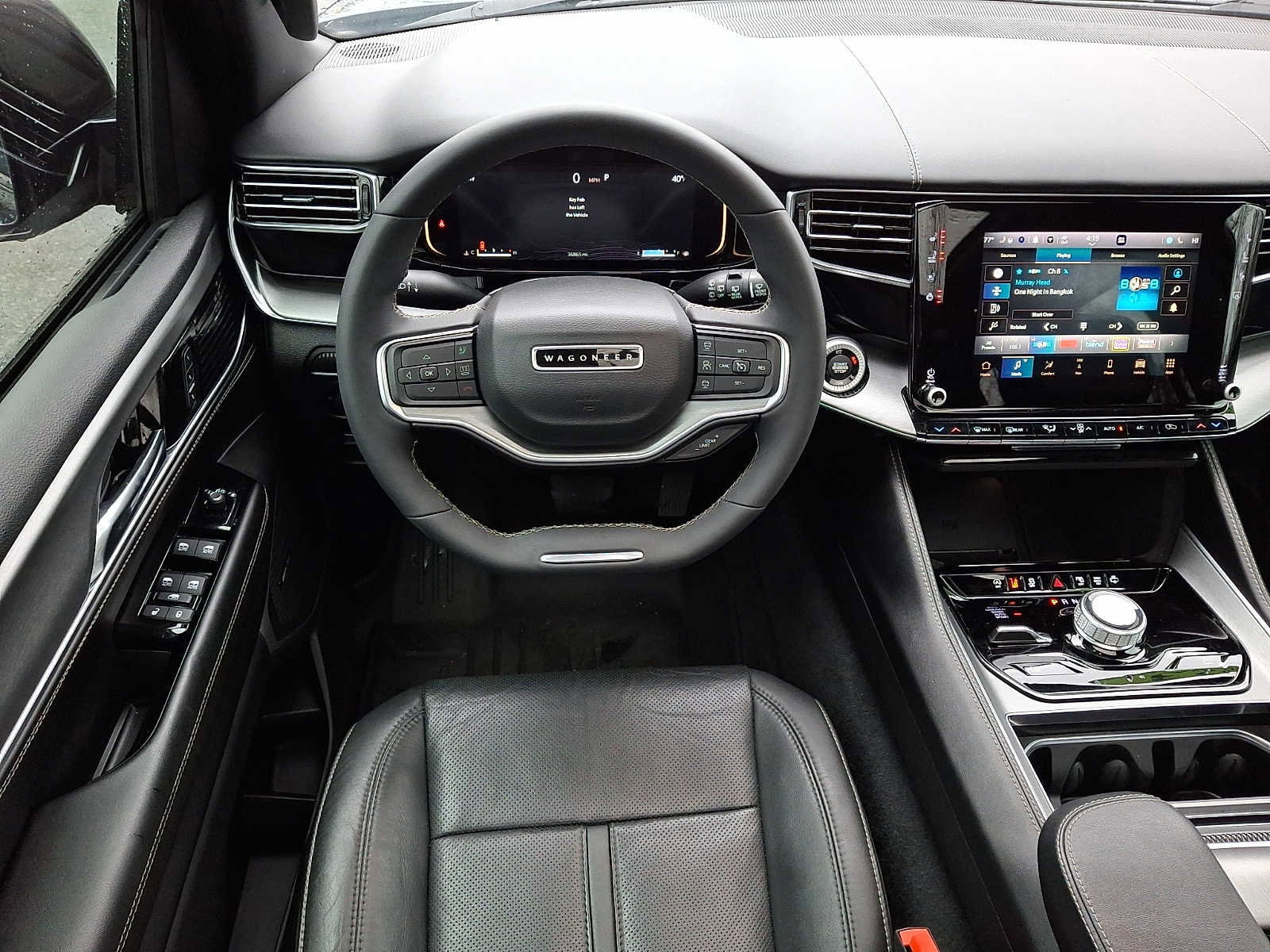 Used 2023 Jeep Wagoneer Series II image 13