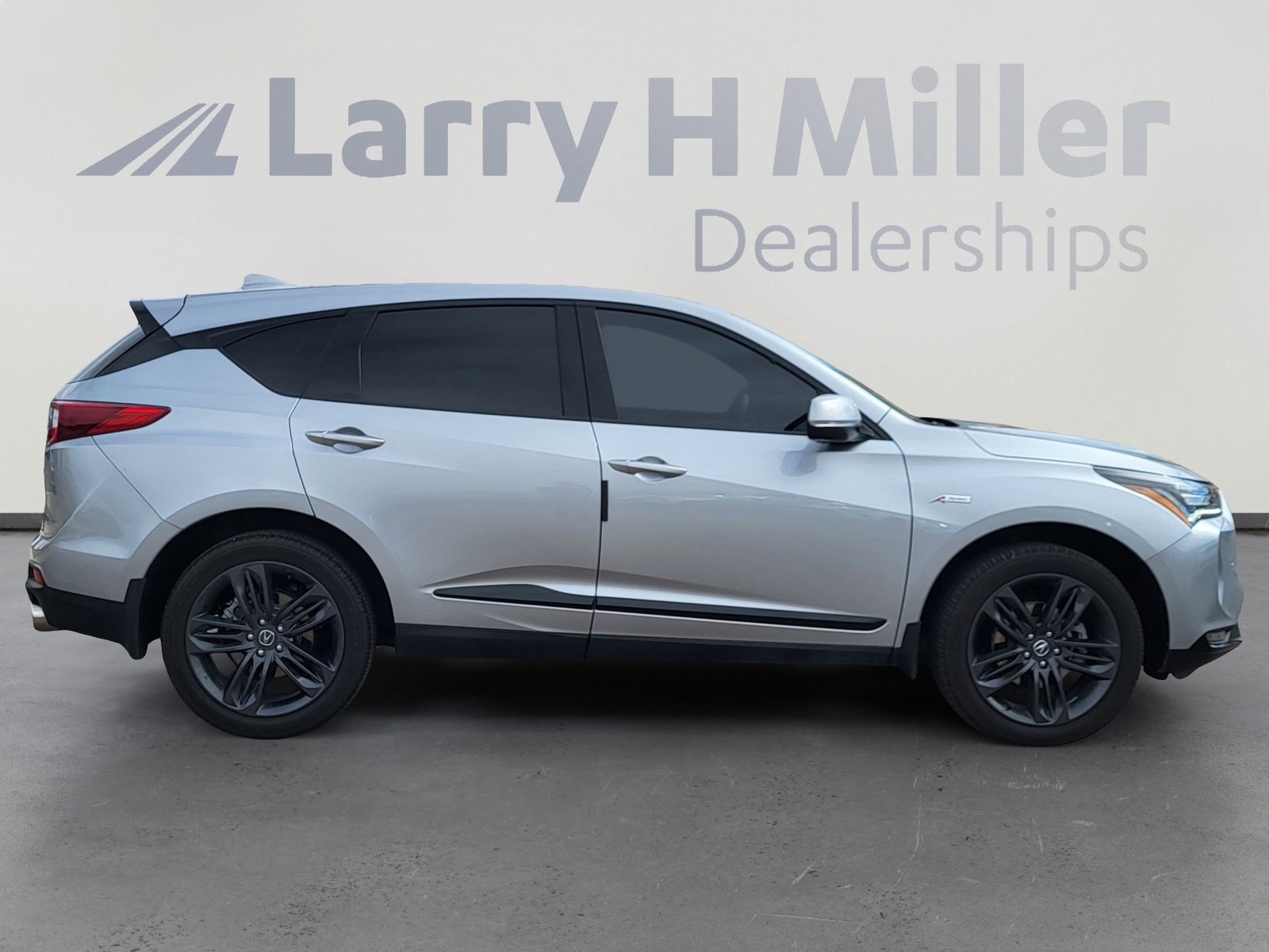 Used 2022 Acura RDX A-Spec image 6